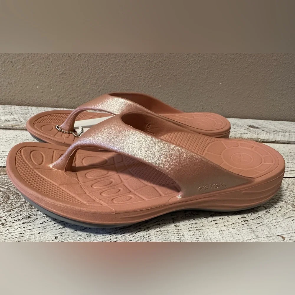 Aetrex Lynco Flips Orthopedic Flip Flop - NWT